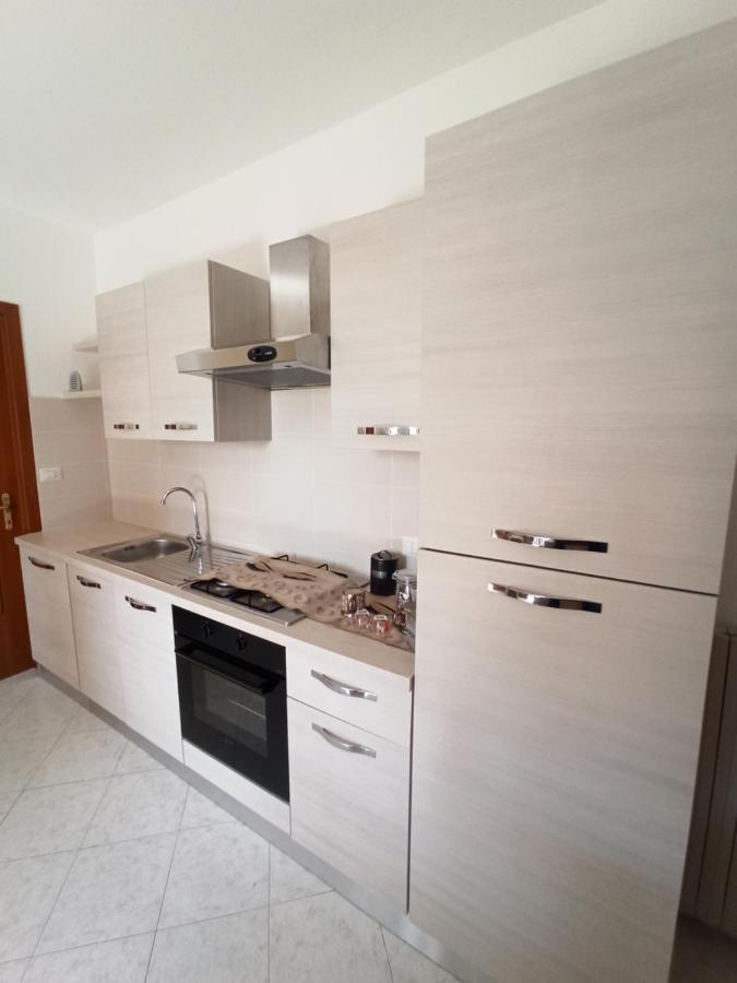 Suite Guesthouse A Pochi Passi Dal Mare 萨萨里 外观 照片