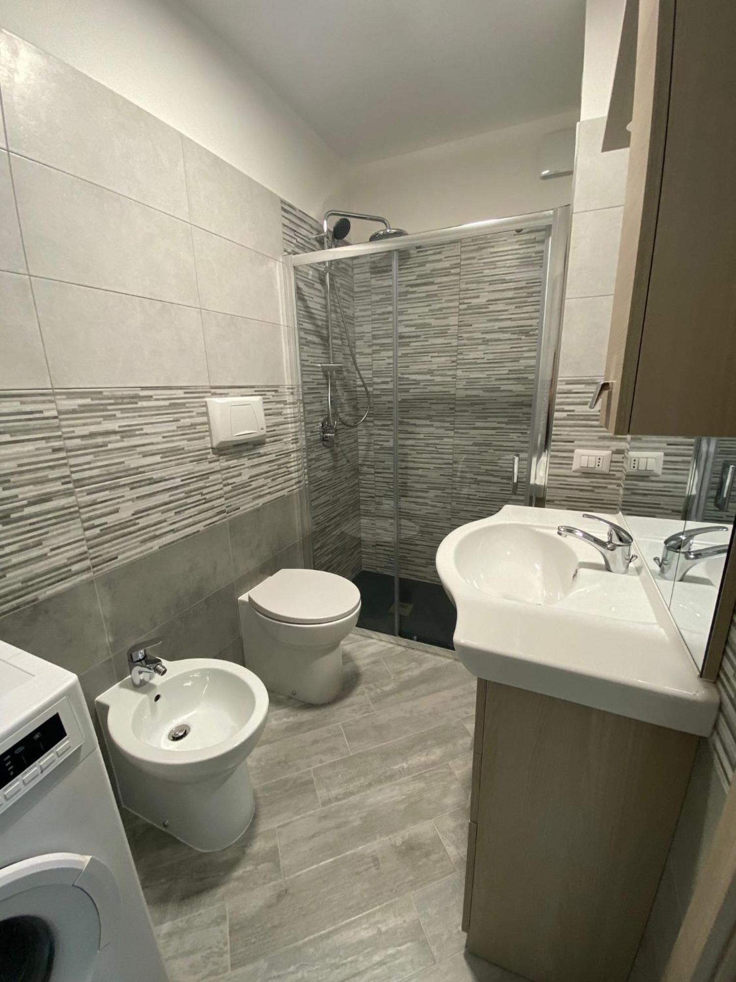 Suite Guesthouse A Pochi Passi Dal Mare 萨萨里 外观 照片