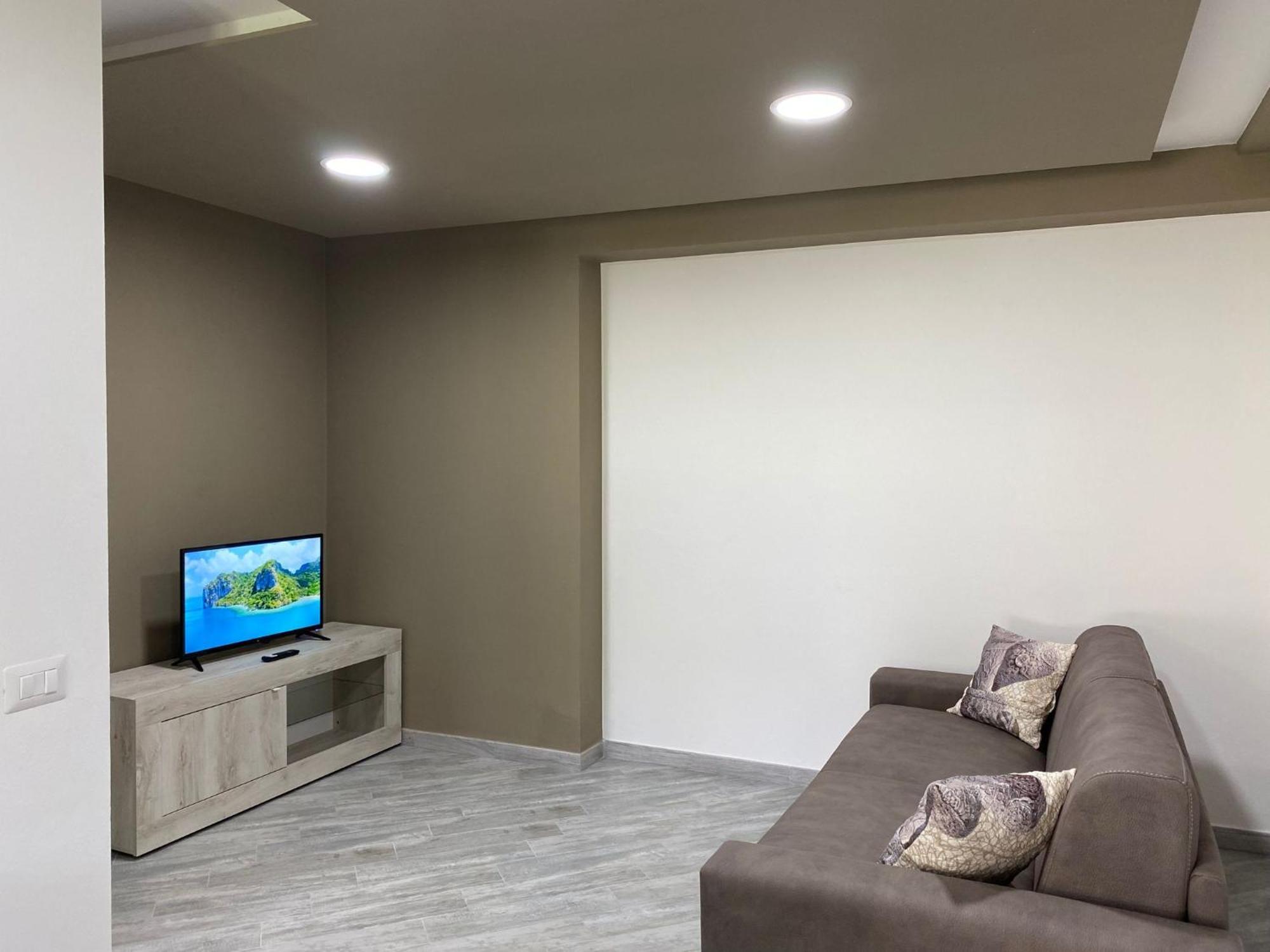 Suite Guesthouse A Pochi Passi Dal Mare 萨萨里 外观 照片