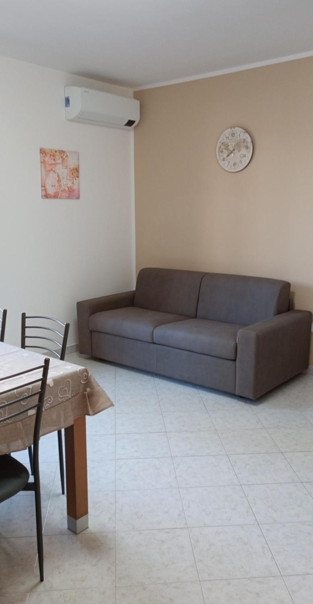 Suite Guesthouse A Pochi Passi Dal Mare 萨萨里 外观 照片